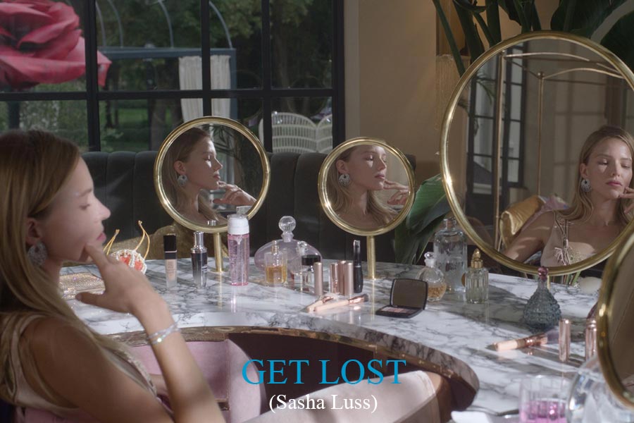 Daniela Amavia - Get Lost